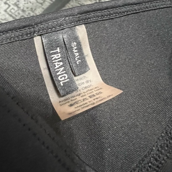 Triangl bikini top size Small black - Picture 5 of 5